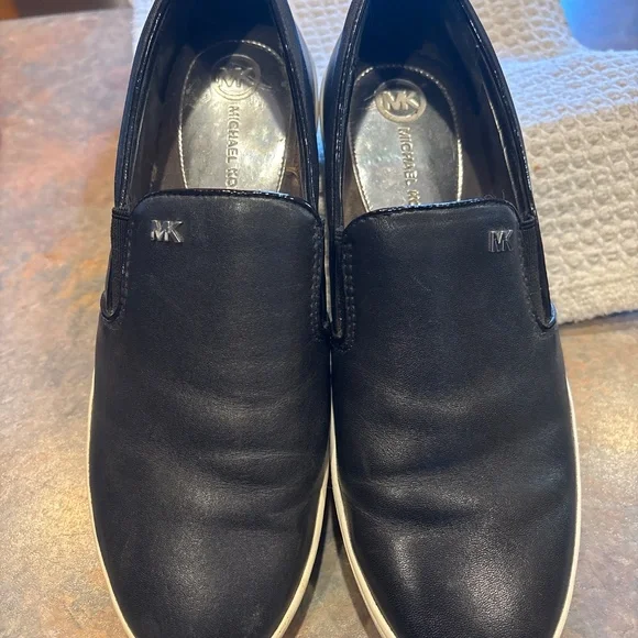 Loafers - Picture 2 of 3